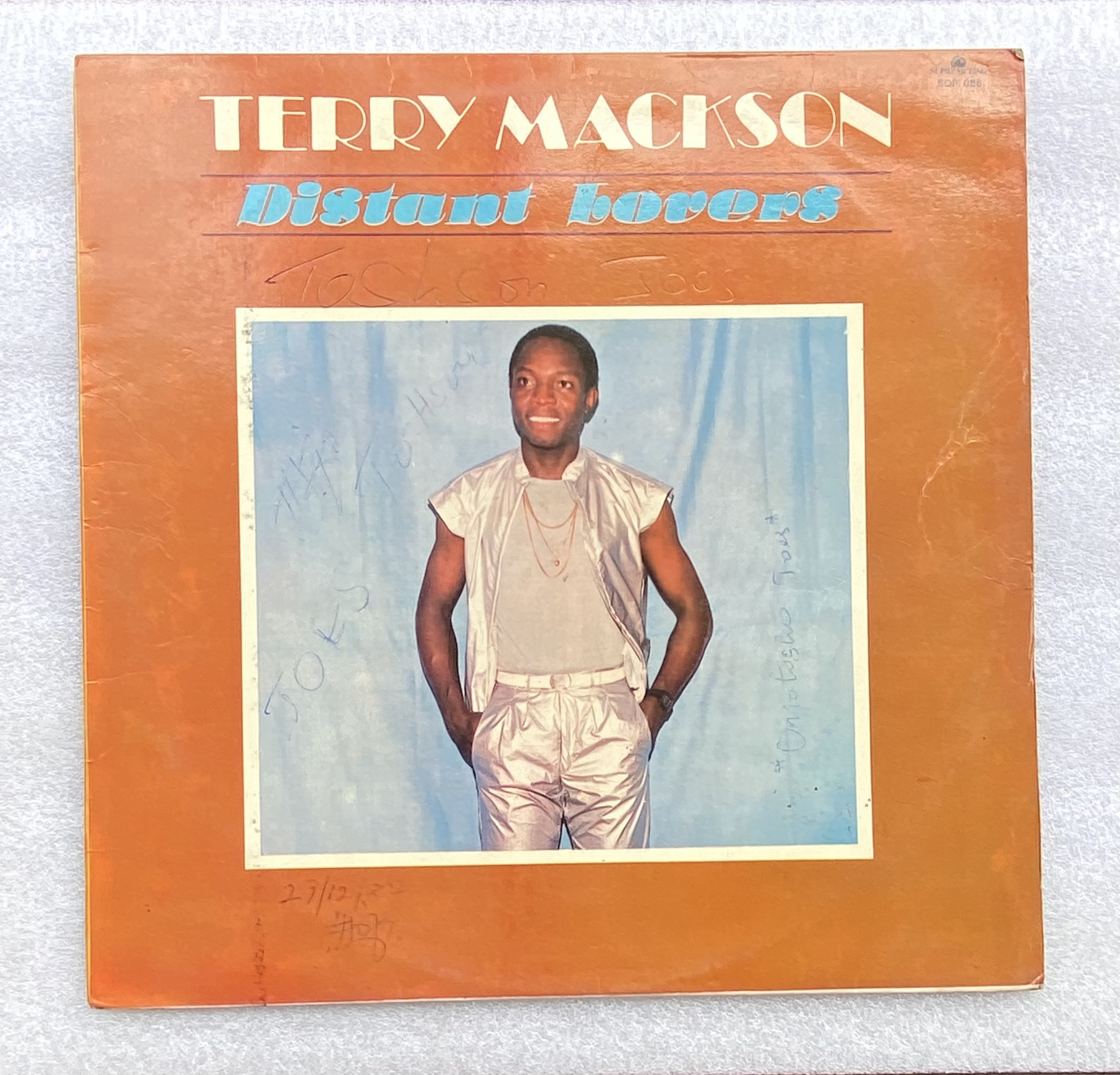 Terry Mackson - Distance Lovers